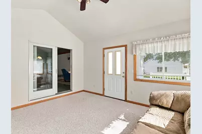 473 Main Street, Hudson, MA 01749 - Photo 15