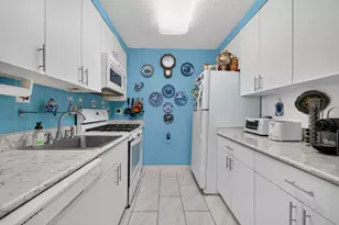 44 Washington, Brookline, MA 02445 - Photo 11