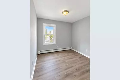 26 Sycamore St #1S, New Bedford, MA 02740 - Photo 9