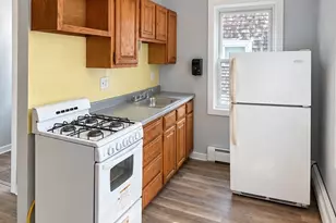 26 Sycamore St, New Bedford, MA 02740 - Photo 13