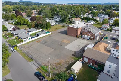 13 Norman, Chicopee, MA 01013 - Photo 5