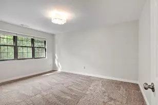 4 Victoria Dr, Auburn, MA 01501 - Photo 23