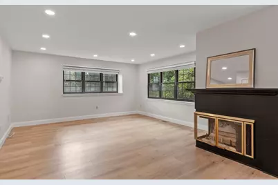 4 Victoria Drive #1, Auburn, MA 01501 - Photo 9