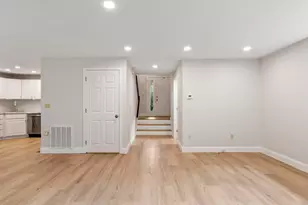 4 Victoria Dr, Auburn, MA 01501 - Photo 11