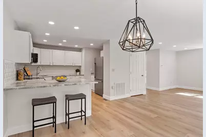 4 Victoria Drive #1, Auburn, MA 01501 - Photo 1