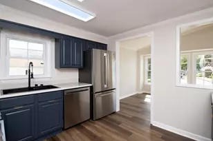 50 Highland St, Taunton, MA 02780 - Photo 11
