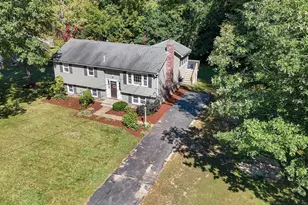 7 Hickory Dr, Townsend, MA 01469 - Photo 1