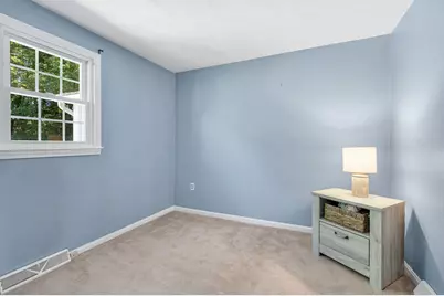 7 Hickory Dr, Townsend, MA 01469 - Photo 11