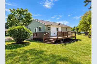 32 Campbell Dr, Easthampton, MA 01027 - Photo 7
