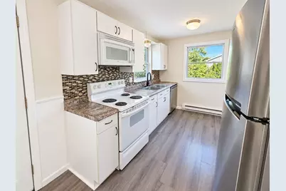 32 Campbell Dr, Easthampton, MA 01027 - Photo 13