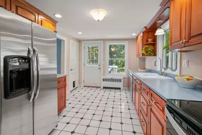 452 Chestnut St, Ashland, MA 01721 - Photo 9