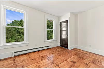 174 Hamilton St, Southbridge, MA 01550 - Photo 35