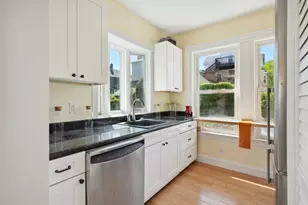 9 Kidder Ave, Somerville, MA 02144 - Photo 11