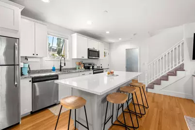 224 Court Street #3, New Bedford, MA 02740 - Photo 5