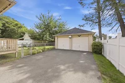 35 Rimmon Ave, Springfield, MA 01107 - Photo 37