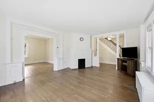 35 Rimmon Ave, Springfield, MA 01107 - Photo 11