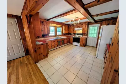 93 Richardson Corner Rd, Charlton, MA 01507 - Photo 11