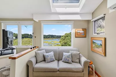 24 Myober Ln, Edgartown, MA 02539 - Photo 7