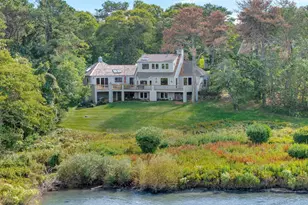 24 Myober Ln, Edgartown, MA 02539 - Photo 1