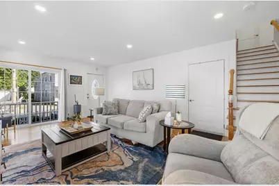 1260 Sea Street, Quincy, MA 02169 - Photo 7