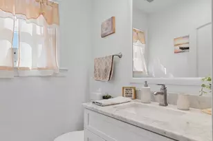 1260 Sea St, Quincy, MA 02169 - Photo 15