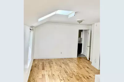 23 Monmouth Street #1R, Somerville, MA 02143 - Photo 3