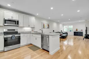 2 Manor Ter, Lexington, MA 02420 - Photo 5
