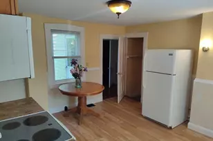 411 Broadway, Lynn, MA 01904 - Photo 11