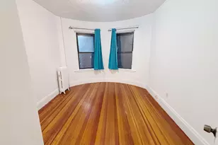52 Cummings Rd, Boston, MA 02135 - Photo 5