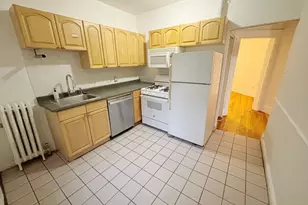 52 Cummings Rd, Boston, MA 02135 - Photo 3