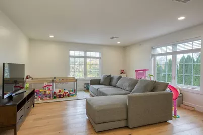 17 School #C, Hudson, MA 01749 - Photo 5