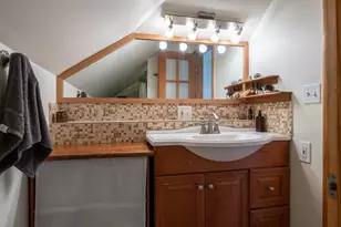 9 Orchard St, Northampton, MA 01060 - Photo 29