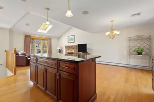 8 College Ln, Beverly, MA 01915 - Photo 15