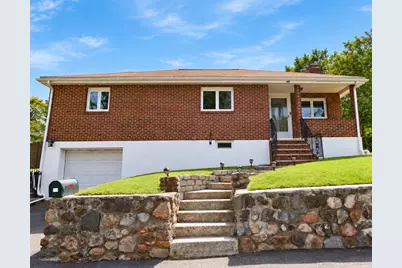 40 Linden Ter, Lynn, MA 01902 - Photo 1