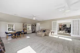 63 Autumn St, Agawam, MA 01001 - Photo 29