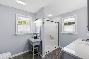 63 Autumn St, Agawam, MA 01001 - Photo 23