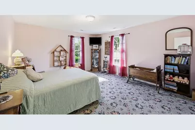 63 Autumn St, Agawam, MA 01001 - Photo 33