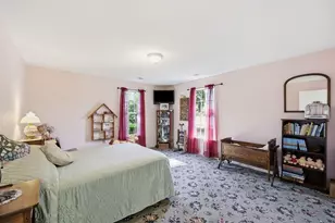 63 Autumn St, Agawam, MA 01001 - Photo 33