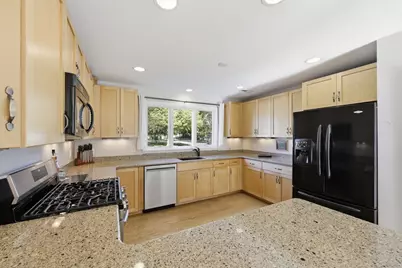 63 Autumn St, Agawam, MA 01001 - Photo 15