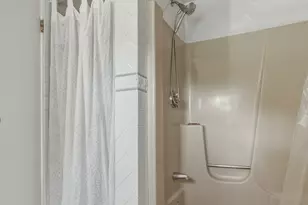 239 Bridge St, Northampton, MA 01060 - Photo 35