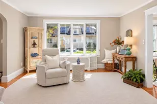 57 Cumberland Cir, Lynn, MA 01904 - Photo 5