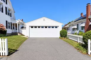 57 Cumberland Cir, Lynn, MA 01904 - Photo 33