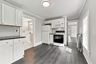 14 Central St, Ashburnham, MA 01430 - Photo 5