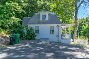 196 Pendleton Ave, Chicopee, MA 01020 - Photo 15