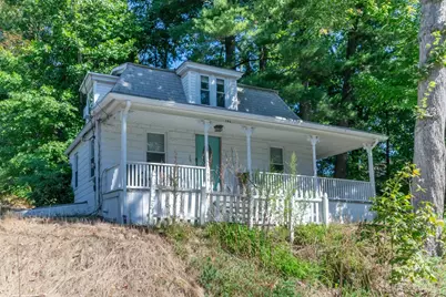 196 Pendleton Ave, Chicopee, MA 01020 - Photo 17