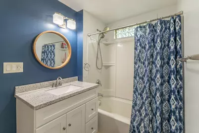 196 Pendleton Ave, Chicopee, MA 01020 - Photo 7