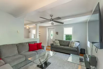 196 Pendleton Ave, Chicopee, MA 01020 - Photo 9