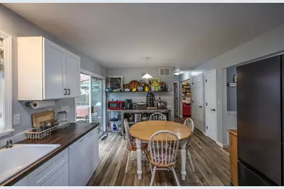 162 Jackson, Belchertown, MA 01007 - Photo 17