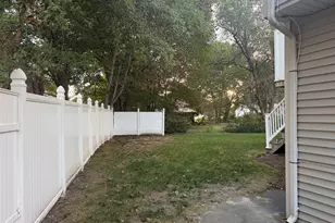 554 Wareham St, Middleborough, MA 02346 - Photo 21