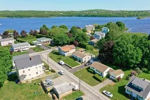 113 Old Colony Ave, Somerset, MA 02726 - Photo 3